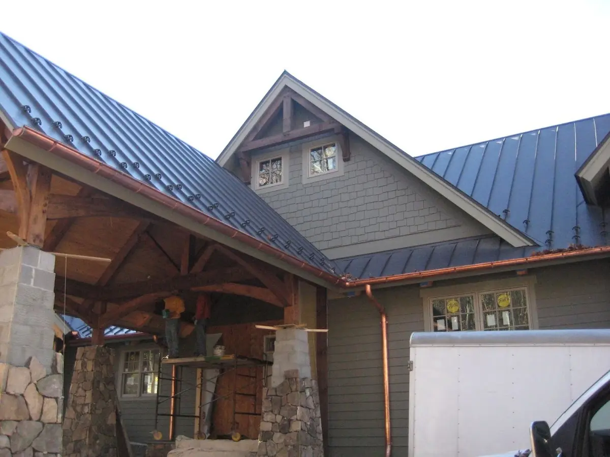 Craftsman Roofing team delivering quality roofing work in North Wantagh